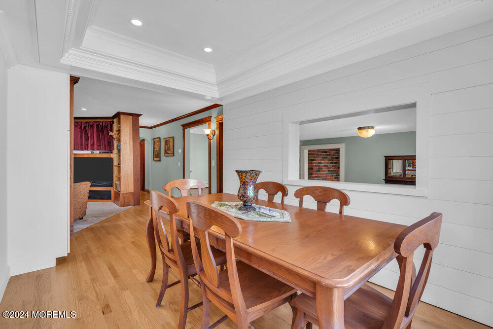 31 Meadow Road Clark, NJ 07066 - Photo 9 of 39 013__dsc0901_24