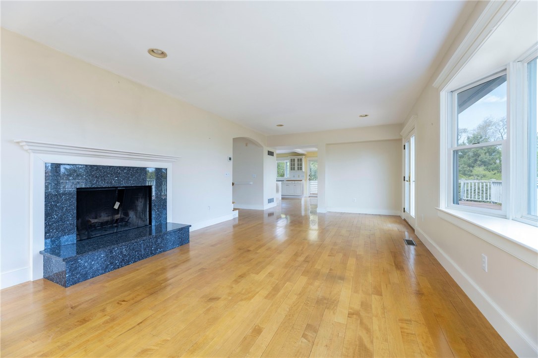 72 Verdi Road Westerly, RI 02891 - Photo 16 of 50