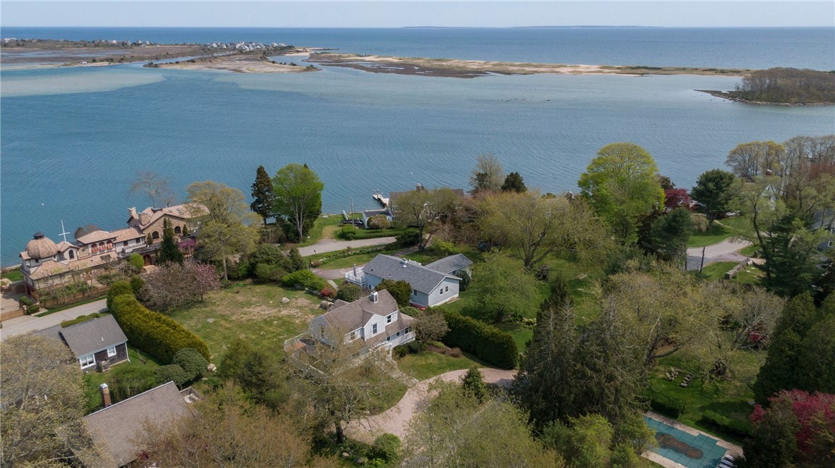 72 Verdi Road Westerly, RI 02891 - Photo 3 of 50