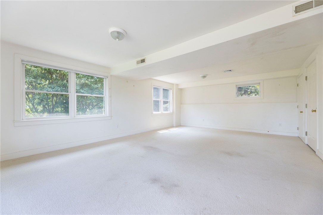 72 Verdi Road Westerly, RI 02891 - Photo 34 of 50