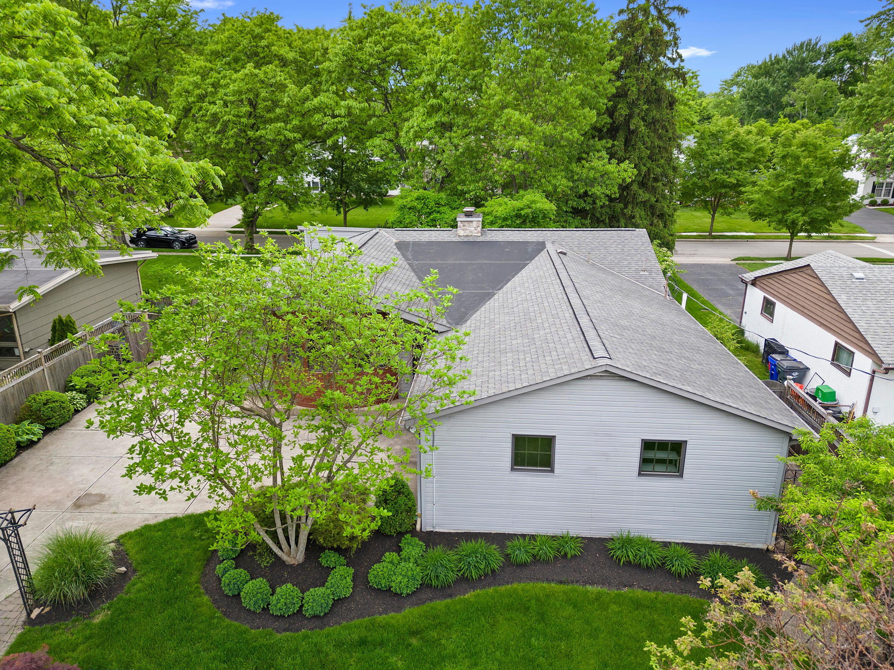 2718 Mt Holyoke Road Columbus, OH 43221 - Photo 49 of 57 DJI_0706