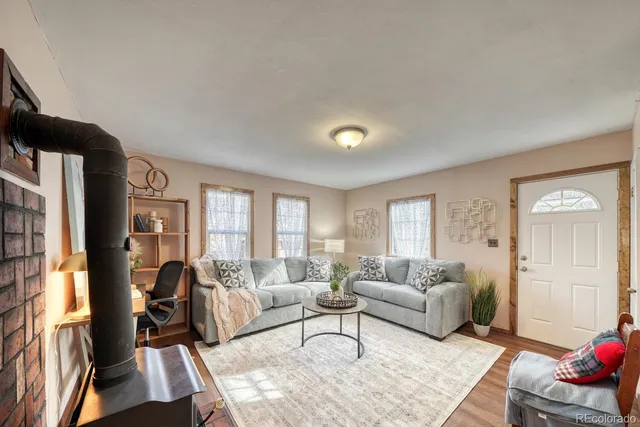 $449,000 | 21303 Highway 96, Florence, CO 81226