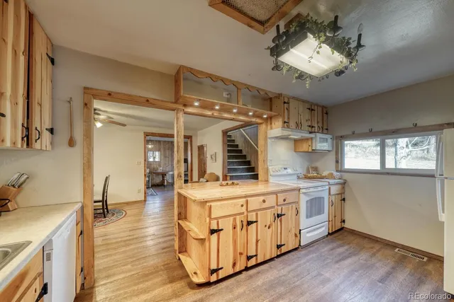 $449,000 | 21303 Highway 96, Florence, CO 81226