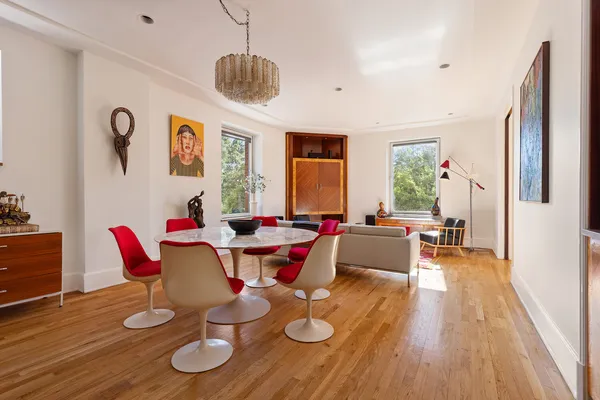 $2,200,000 | 257 Central Park West, Unit 4C | Upper West Side