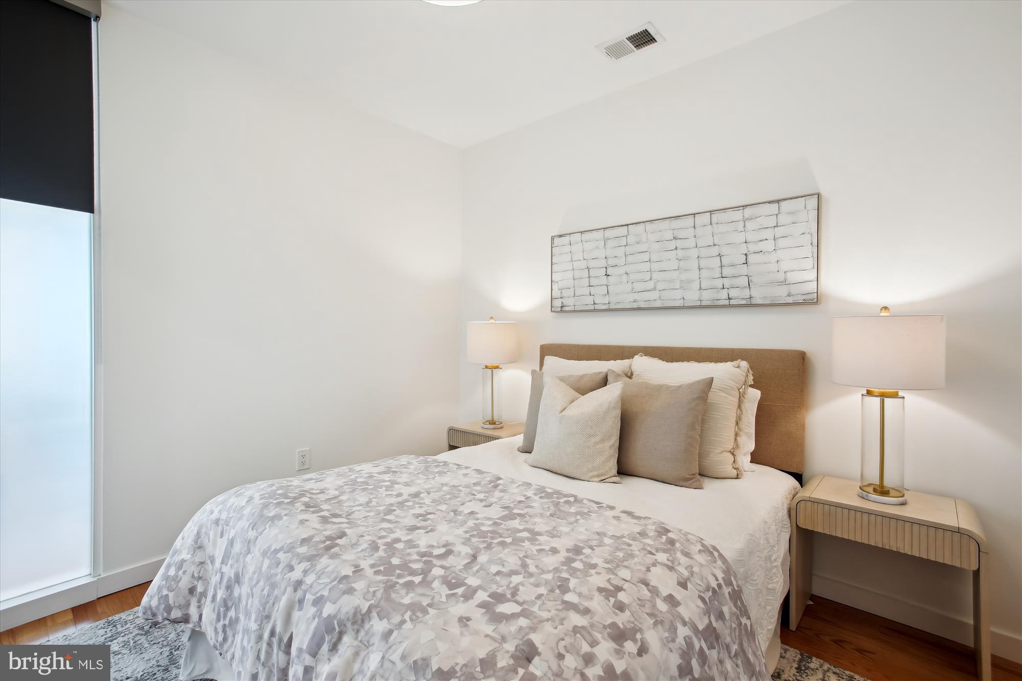 435 R Street Northwest, Unit 306 Washington, DC 20001 - Photo 20 of 30 Room for furniture