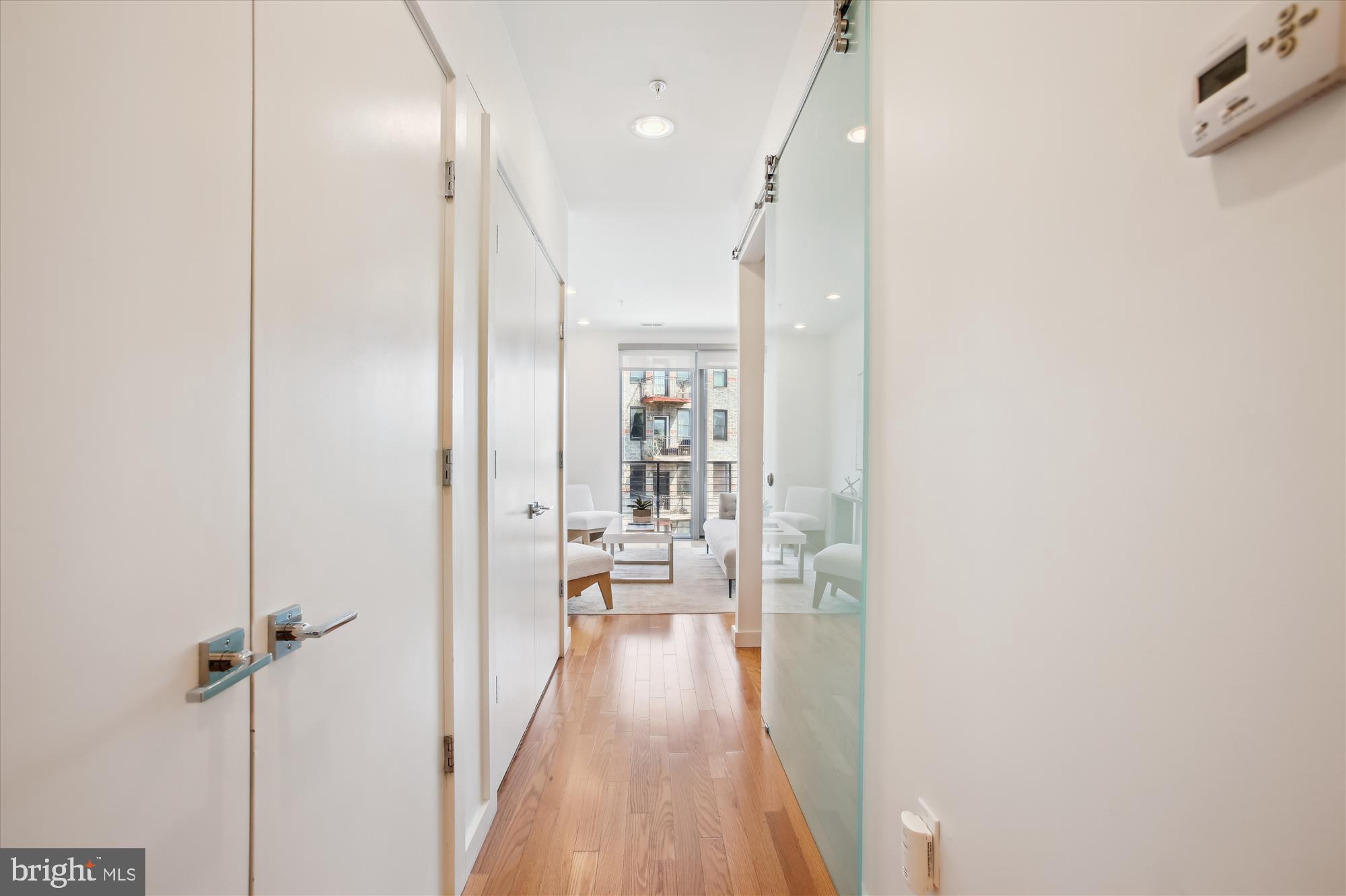 435 R Street Northwest, Unit 306 Washington, DC 20001 - Photo 8 of 30 Step into style!