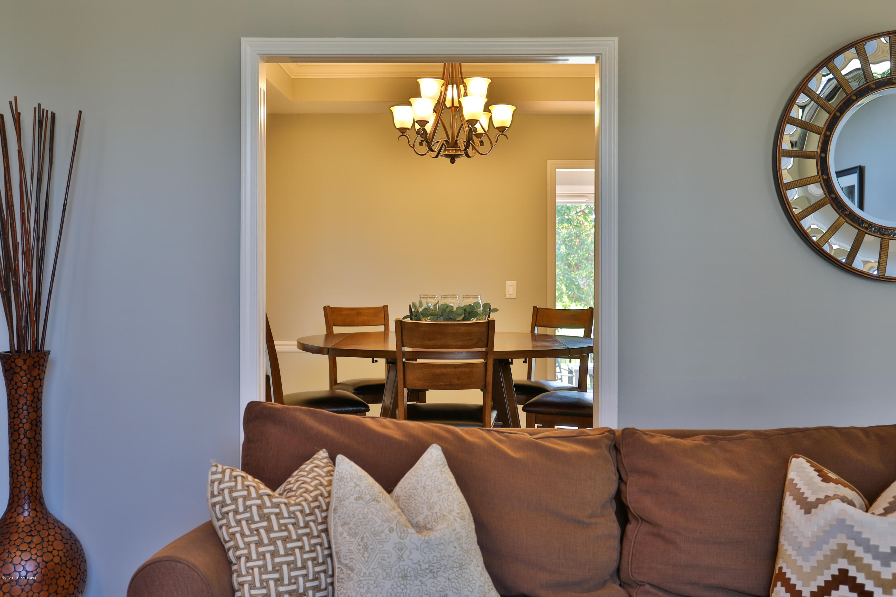 14127 Spring Mill Road Louisville, KY 40245 - Photo 10 of 54 family to dining