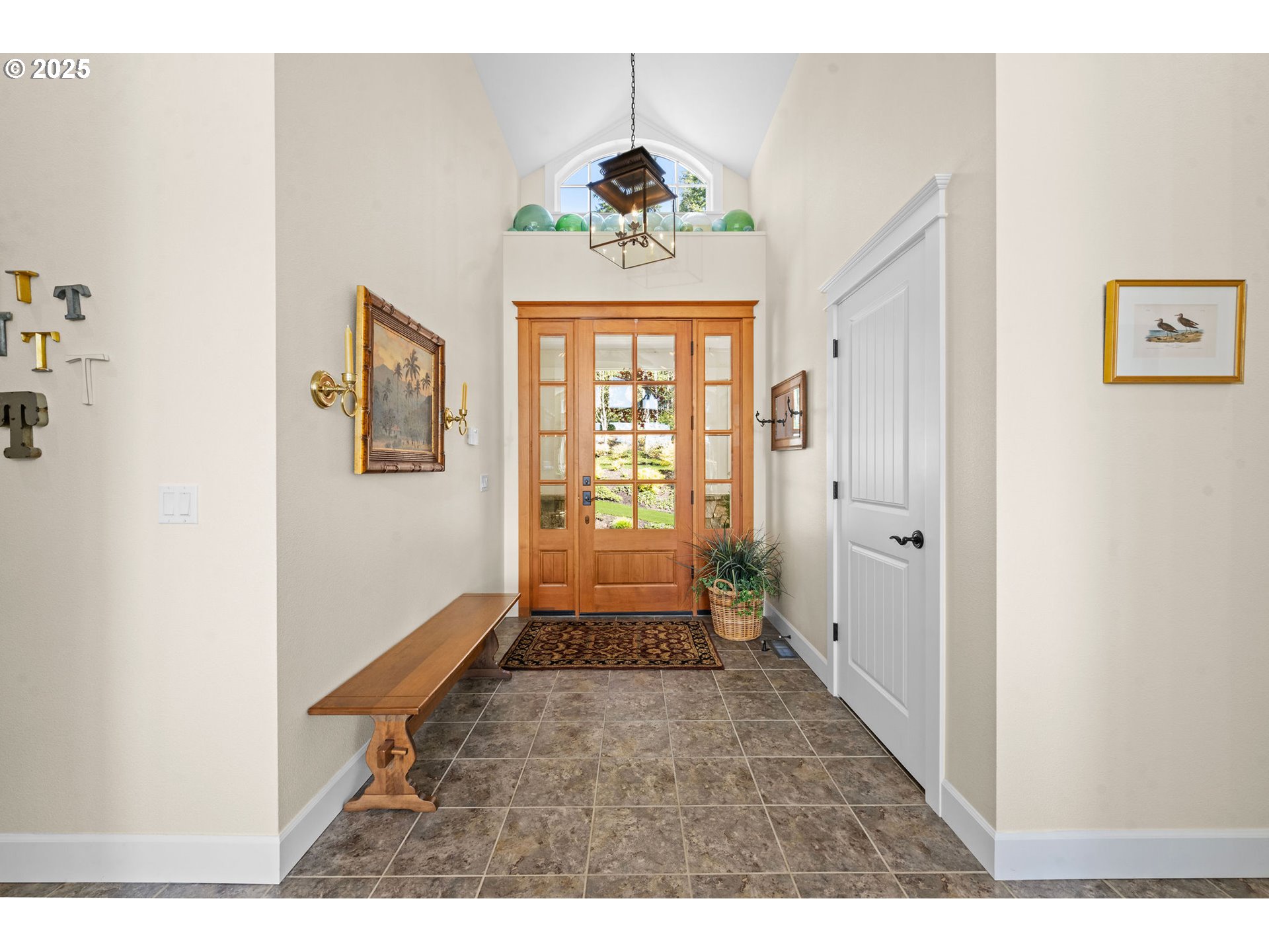 33525 Beerman Creek Road Seaside, OR 97138 - Photo 7 of 48 Entrance/Foyer