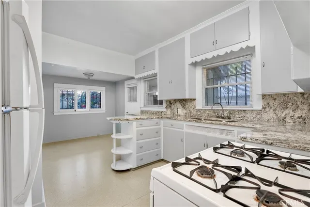 $999,995 | 28 Hermosa Avenue, Long Beach, CA 90802