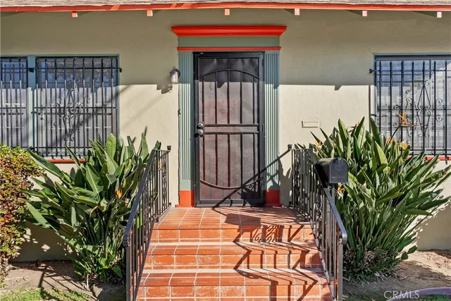 $999,995 | 28 Hermosa Avenue, Long Beach, CA 90802