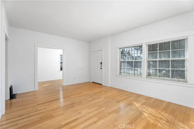 $999,995 | 28 Hermosa Avenue, Long Beach, CA 90802