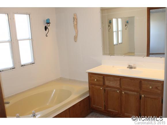 85 Franklin Knoll Road Alexander, NC 28701 - Photo 9 of 14 Gallery Image 9