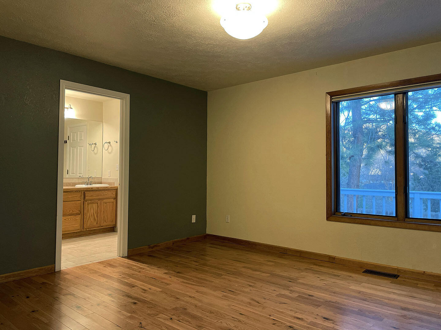 147 Ridgecrest Drive Klamath Falls, OR 97601 - Photo 15 of 37 147Ridgecrest-15