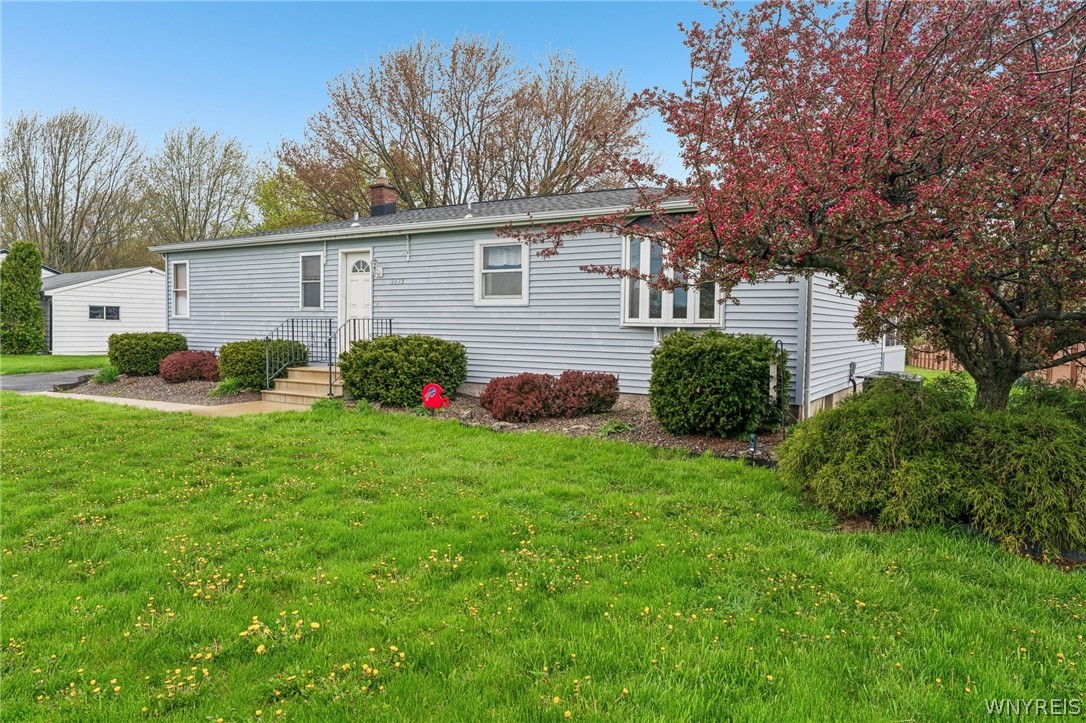 2475 Upper Mountain Road Lewiston, NY 14132 - Photo 3 of 50