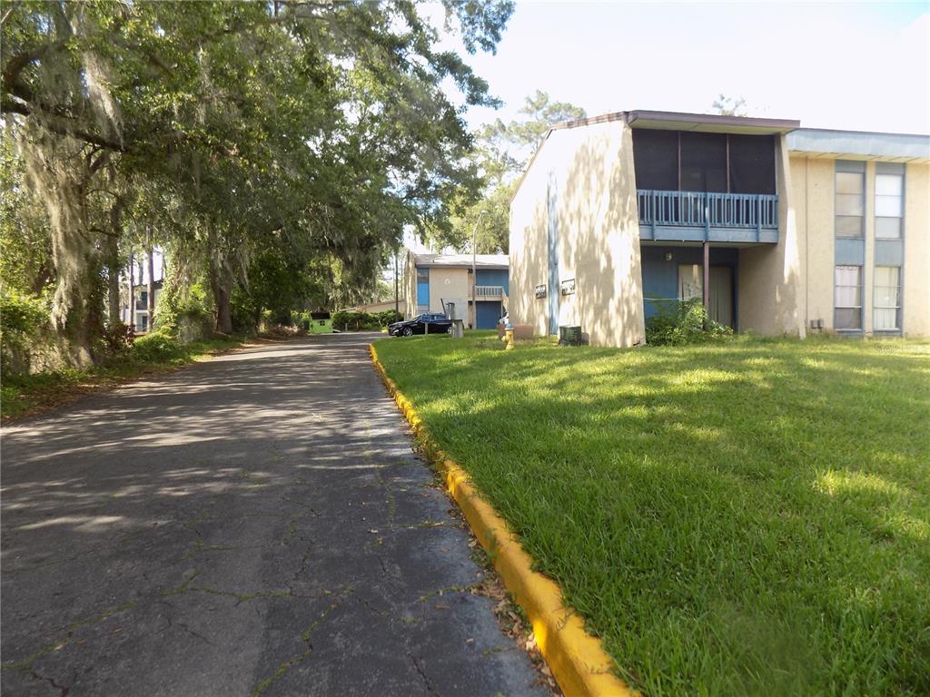 2811 Southwest Archer Road, Unit X 201 Gainesville, FL 32608 - Photo 2 of 26
