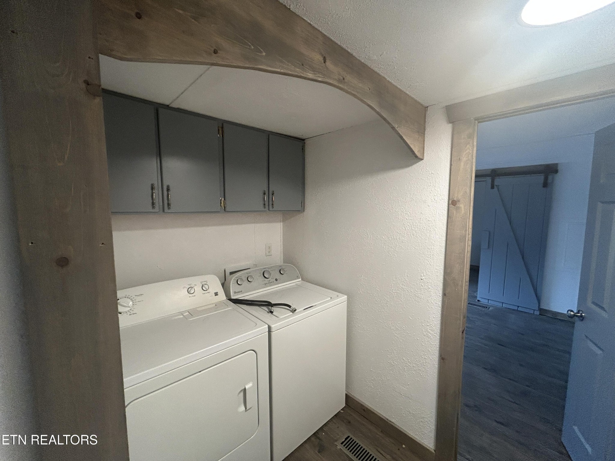 994 Pioneer Road Grimsley, TN 38565 - Photo 16 of 20 a utility room with dryer and washer