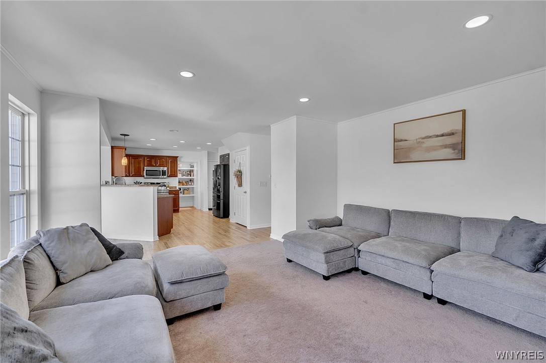6505 Harvest Ridge Way Lockport, NY 14094 - Photo 16 of 50