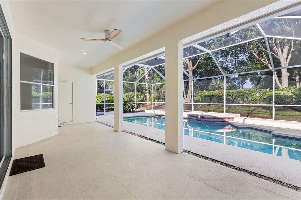 4906 Willow Ridge Terrace Valrico, FL 33596 - Photo 37 of 65 Gallery Image 37
