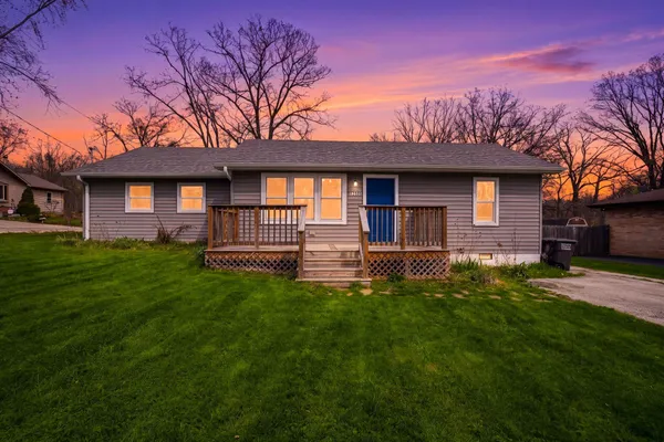 $299,900 | 7705 241st Avenue, Paddock Lake, WI 53168