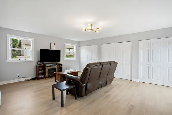 $299,900 | 7705 241st Avenue, Paddock Lake, WI 53168