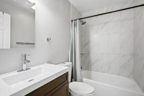 $299,900 | 7705 241st Avenue, Paddock Lake, WI 53168