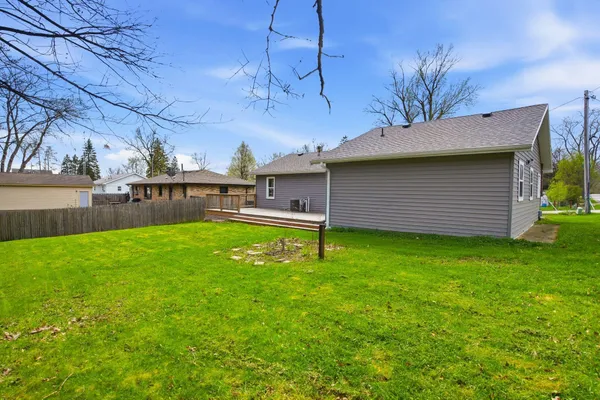 $299,900 | 7705 241st Avenue, Paddock Lake, WI 53168