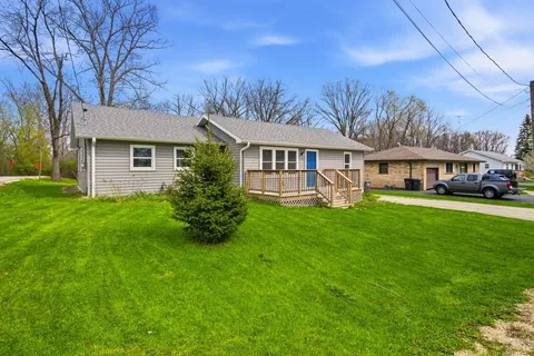$299,900 | 7705 241st Avenue, Paddock Lake, WI 53168