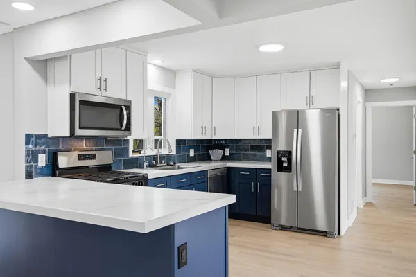 $299,900 | 7705 241st Avenue, Paddock Lake, WI 53168