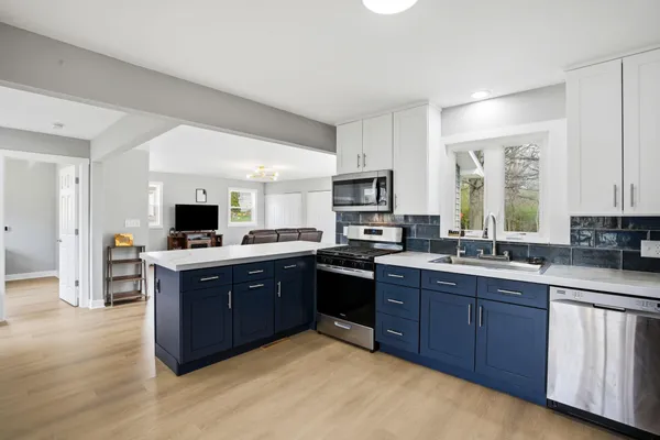 $299,900 | 7705 241st Avenue, Paddock Lake, WI 53168