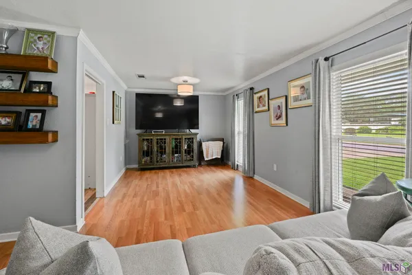 $355,000 | 5638 Cypress Street, St. Francisville, LA 70775