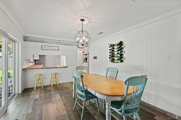 $355,000 | 5638 Cypress Street, St. Francisville, LA 70775