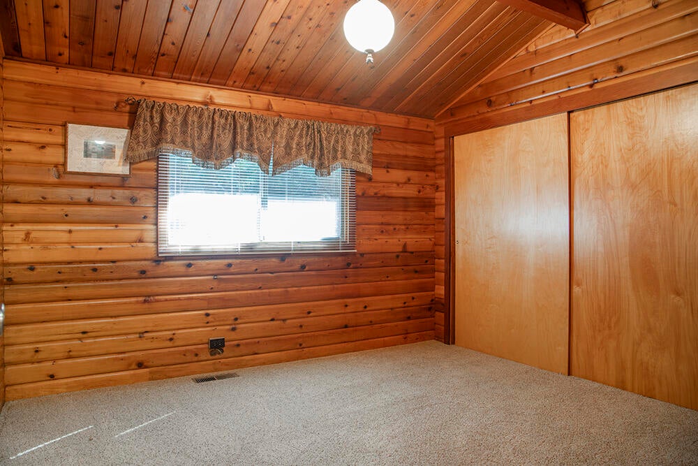 1585 Cedar Flat Road Williams, OR 97544 - Photo 15 of 50 15