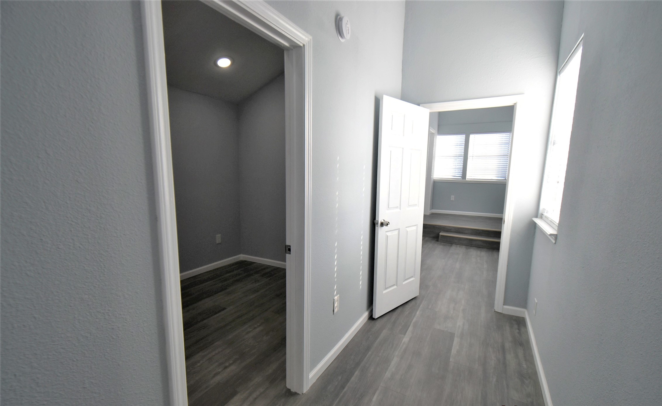 5405 Avenue R Galveston, TX 77551 - Photo 25 of 30 a view of a hallway with wooden floor and closet