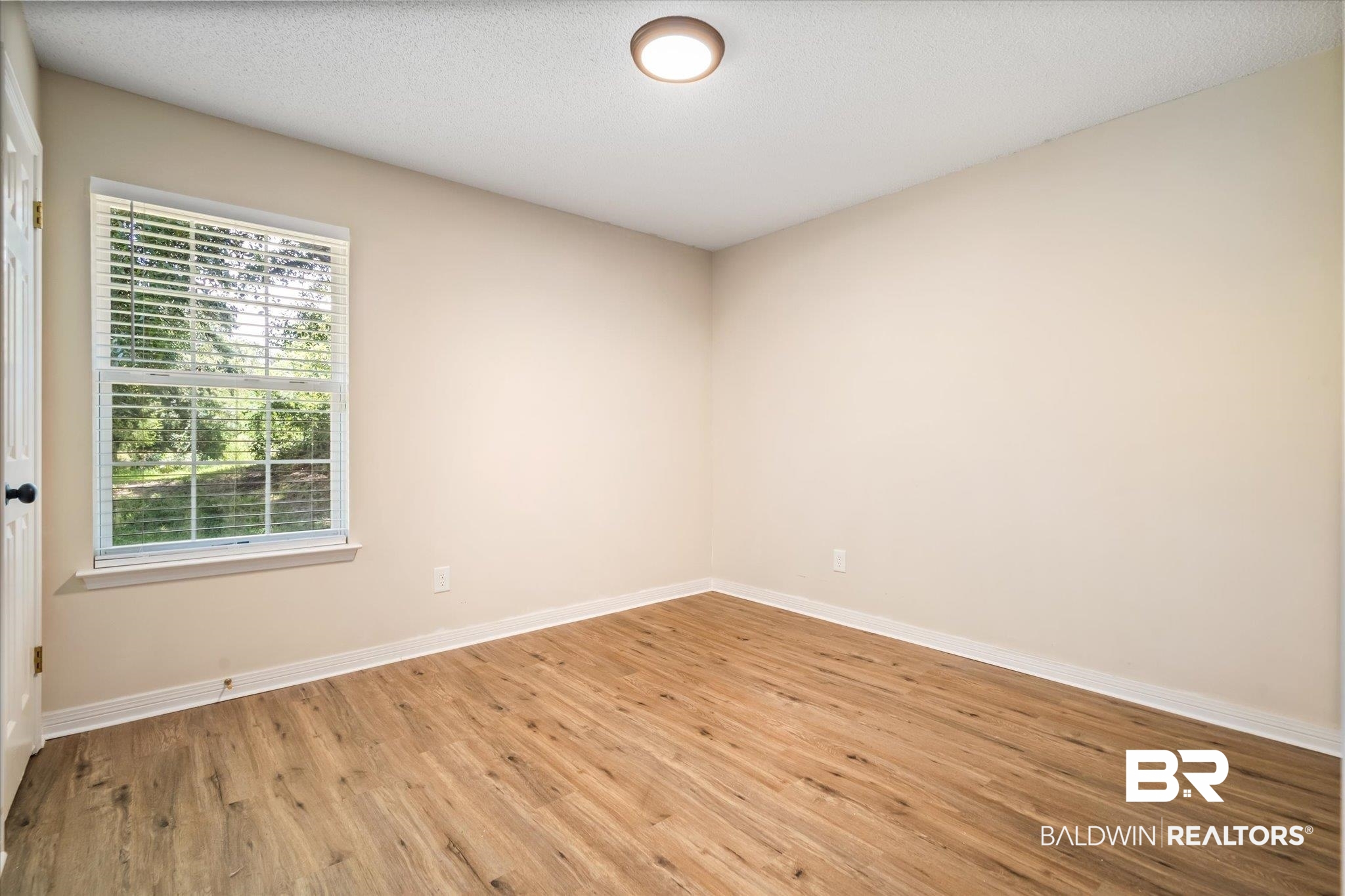 10131 British Court Semmes, AL 36575 - Photo 13 of 21
