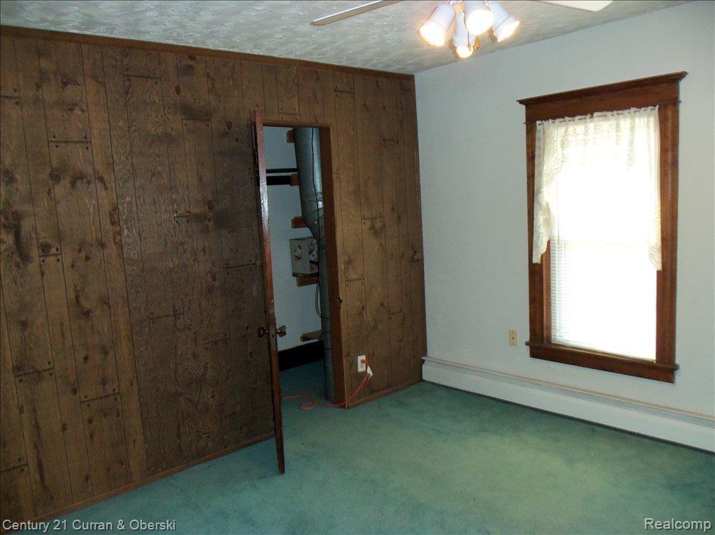 28204 King Road Romulus, MI 48174 - Photo 5 of 24 2nd Bedroom.new (1)