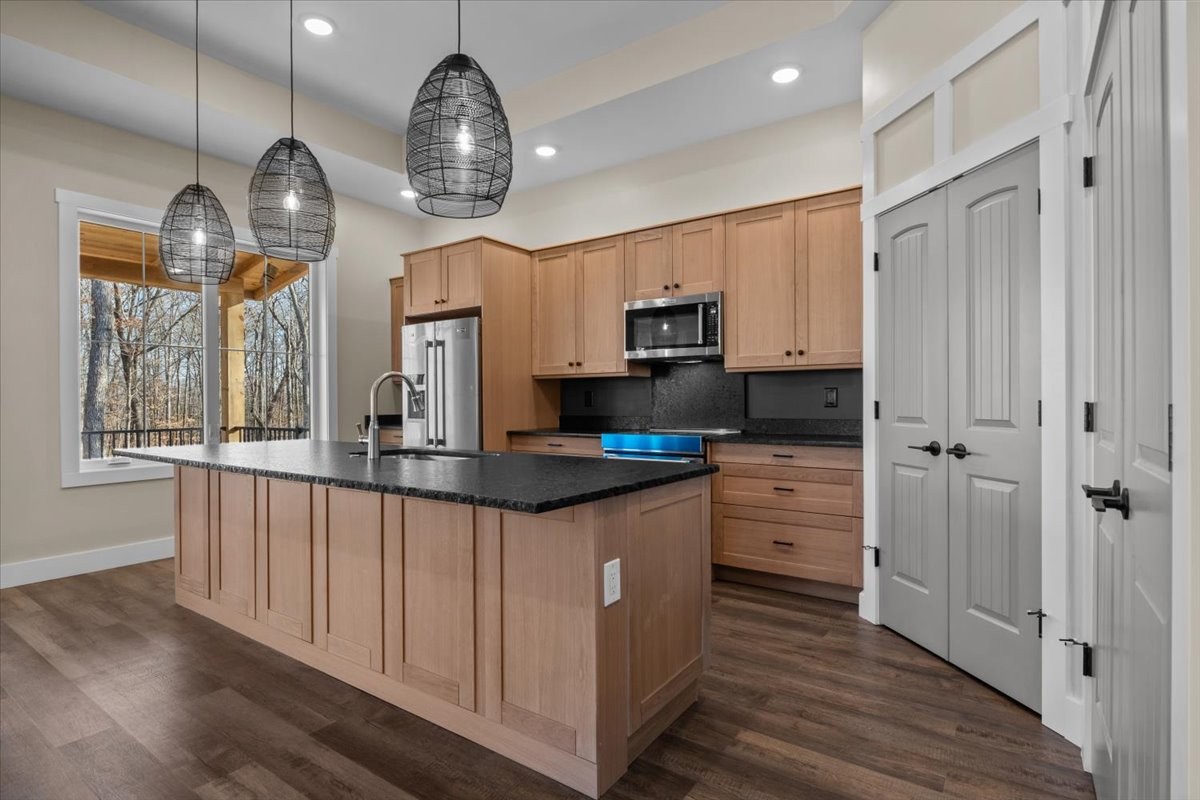 722 Coaling Road Charlotte, TN 37036 - Photo 5 of 41 Gallery Image 5