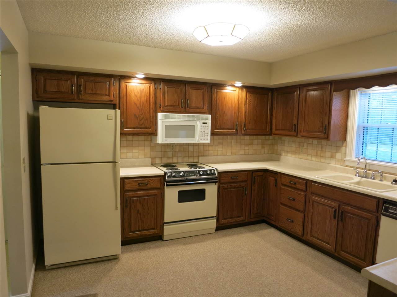 5051 Springfield Road Wadesville, IN 47638 - Photo 6 of 16 Gallery Image 6