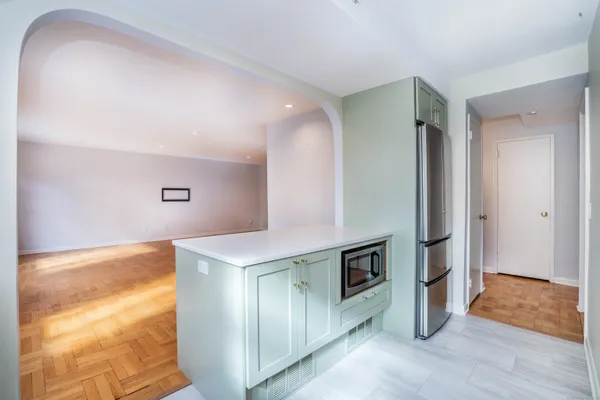 $2,850 | 30 Outlook Avenue, Unit 208, West Hartford, CT 06119