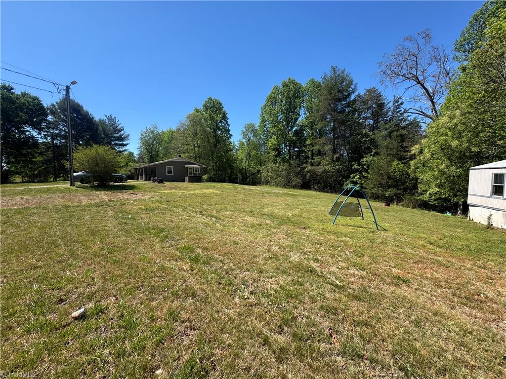 1460 Byrd Ridge Road North Wilkesboro, NC 28659 - Photo 5 of 26