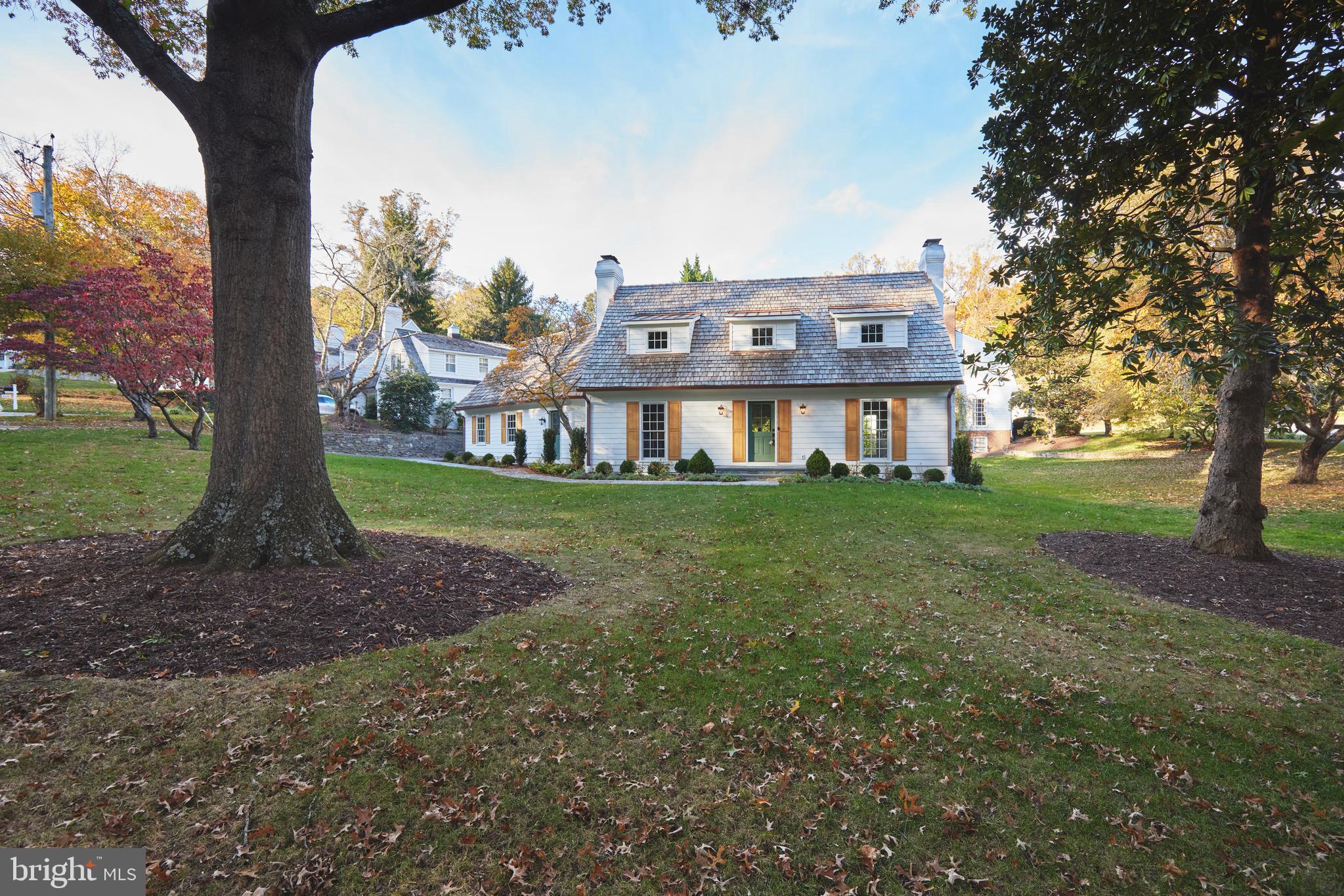 8224 Burning Tree Road Bethesda, MD 20817 - Photo 2 of 62