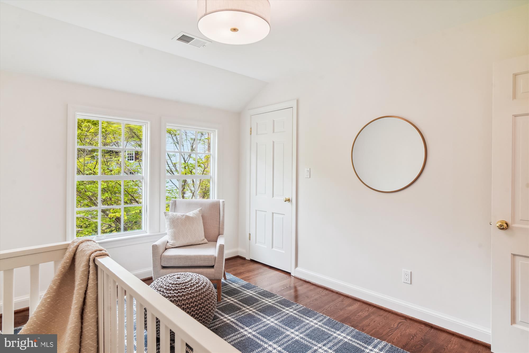 8224 Burning Tree Road Bethesda, MD 20817 - Photo 31 of 62