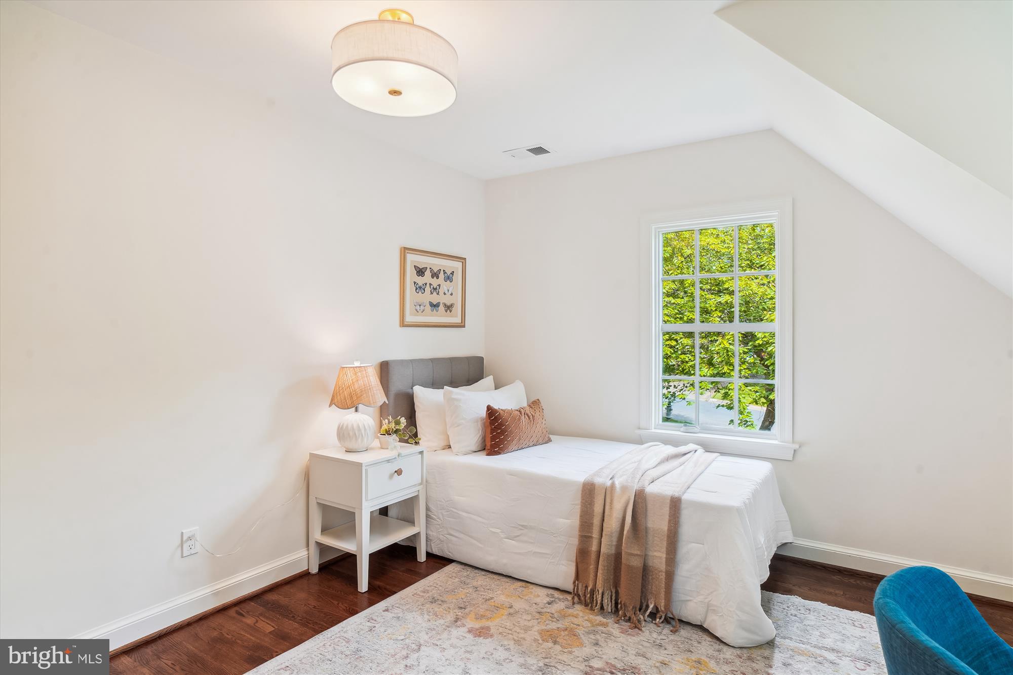 8224 Burning Tree Road Bethesda, MD 20817 - Photo 33 of 62