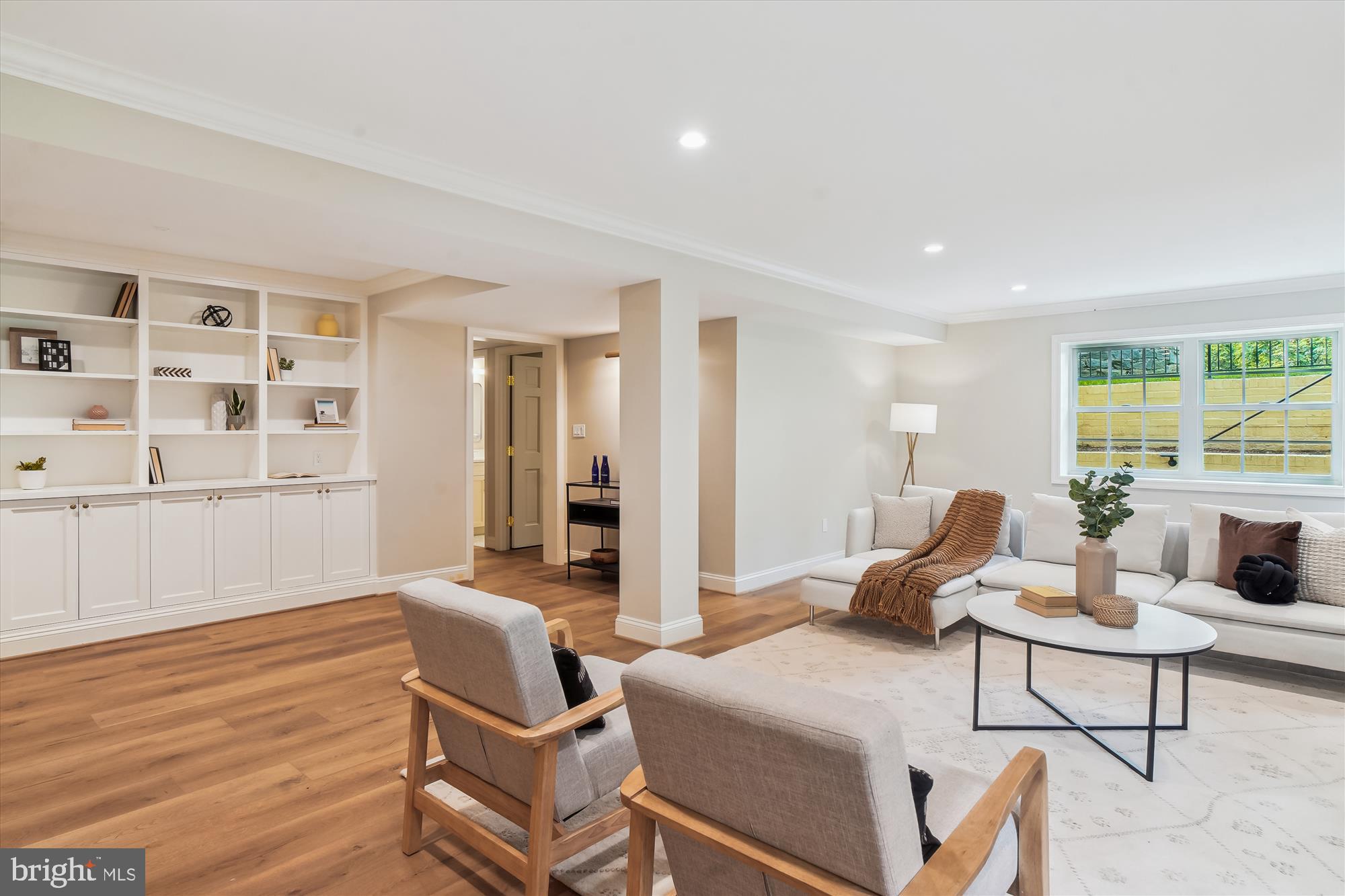 8224 Burning Tree Road Bethesda, MD 20817 - Photo 37 of 62