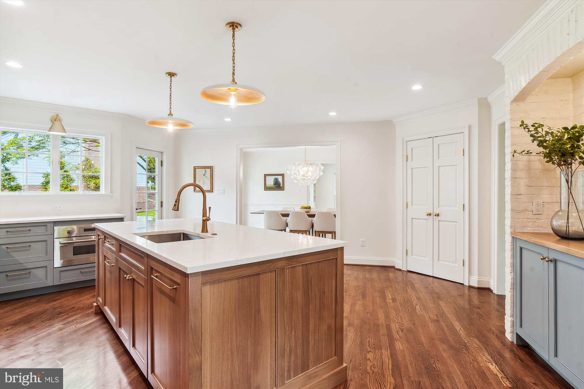 8224 Burning Tree Road Bethesda, MD 20817 - Photo 9 of 62