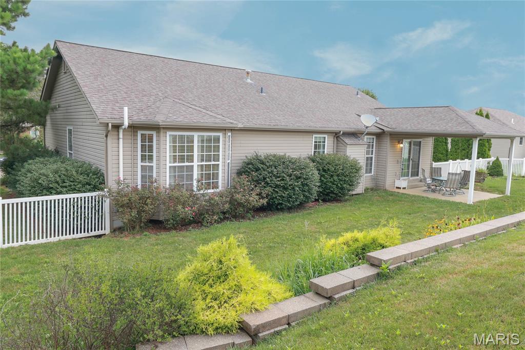 414 Bluff Meadows Drive Valmeyer, IL 62295 - Photo 15 of 18