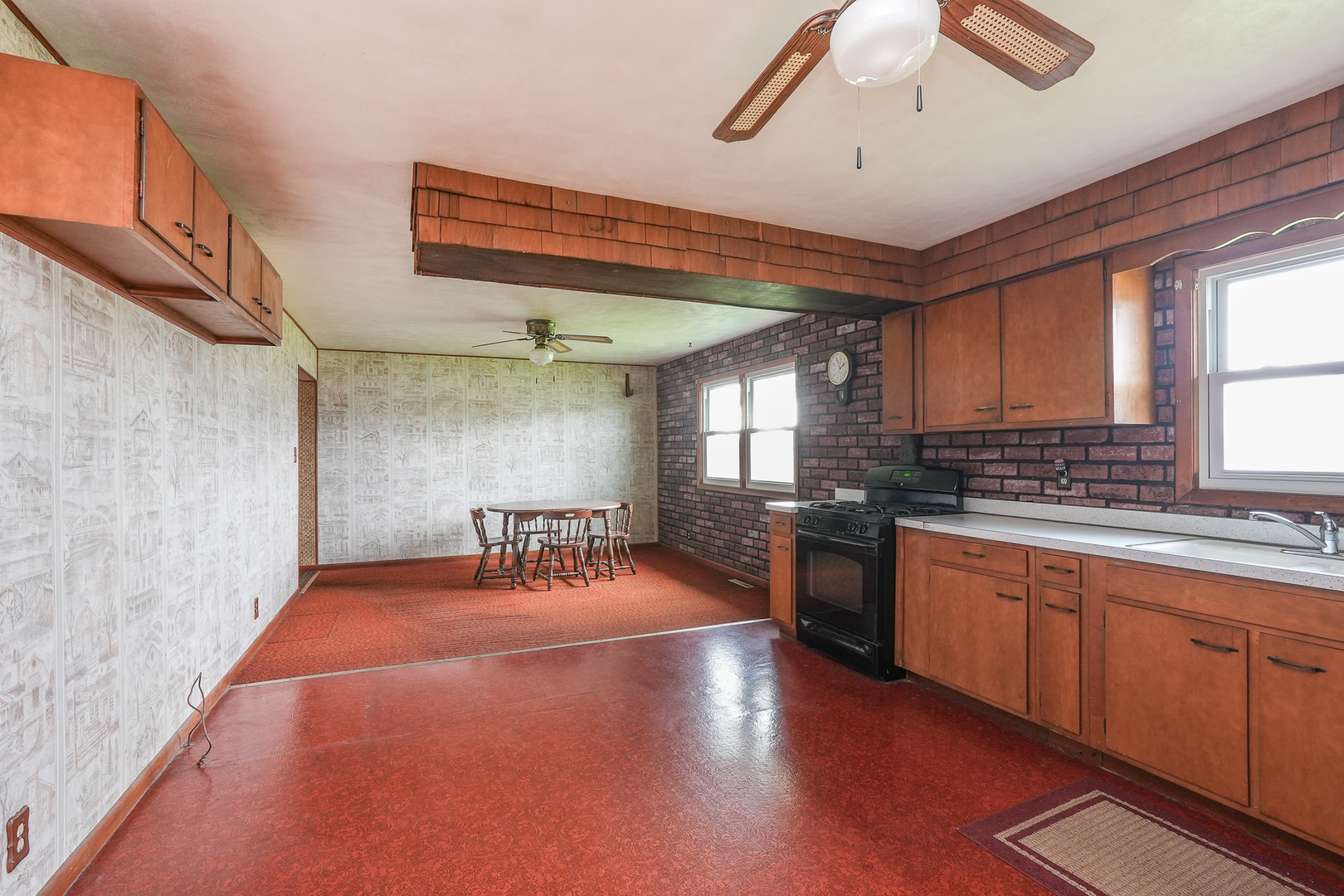 8050 North 2000E Road Manteno, IL 60950 - Photo 13 of 35