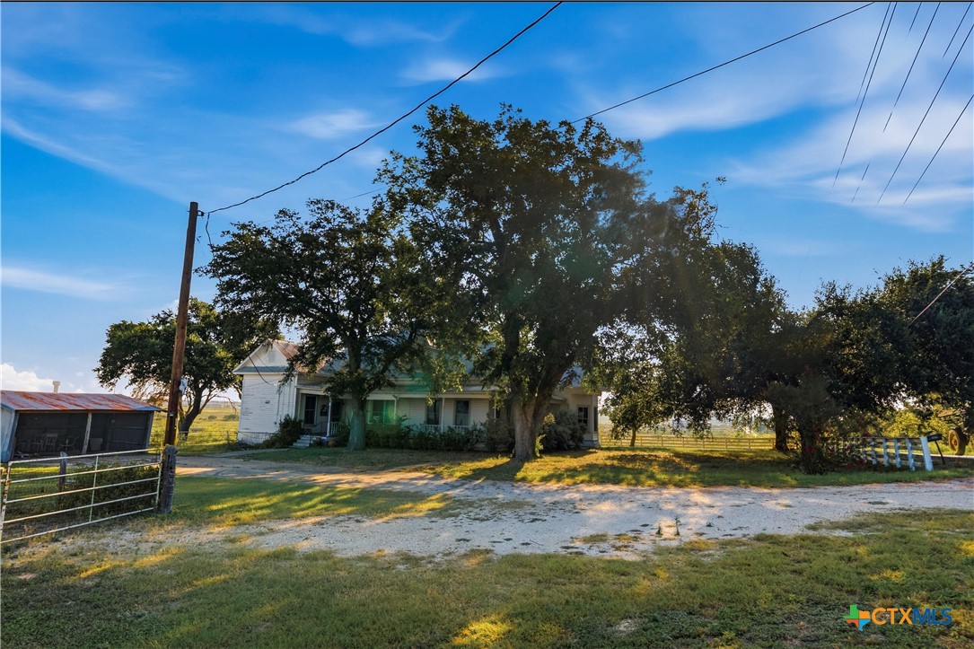 550 Beback Inn Road San Marcos, TX 78666 - Photo 5 of 11 Gallery Image 5