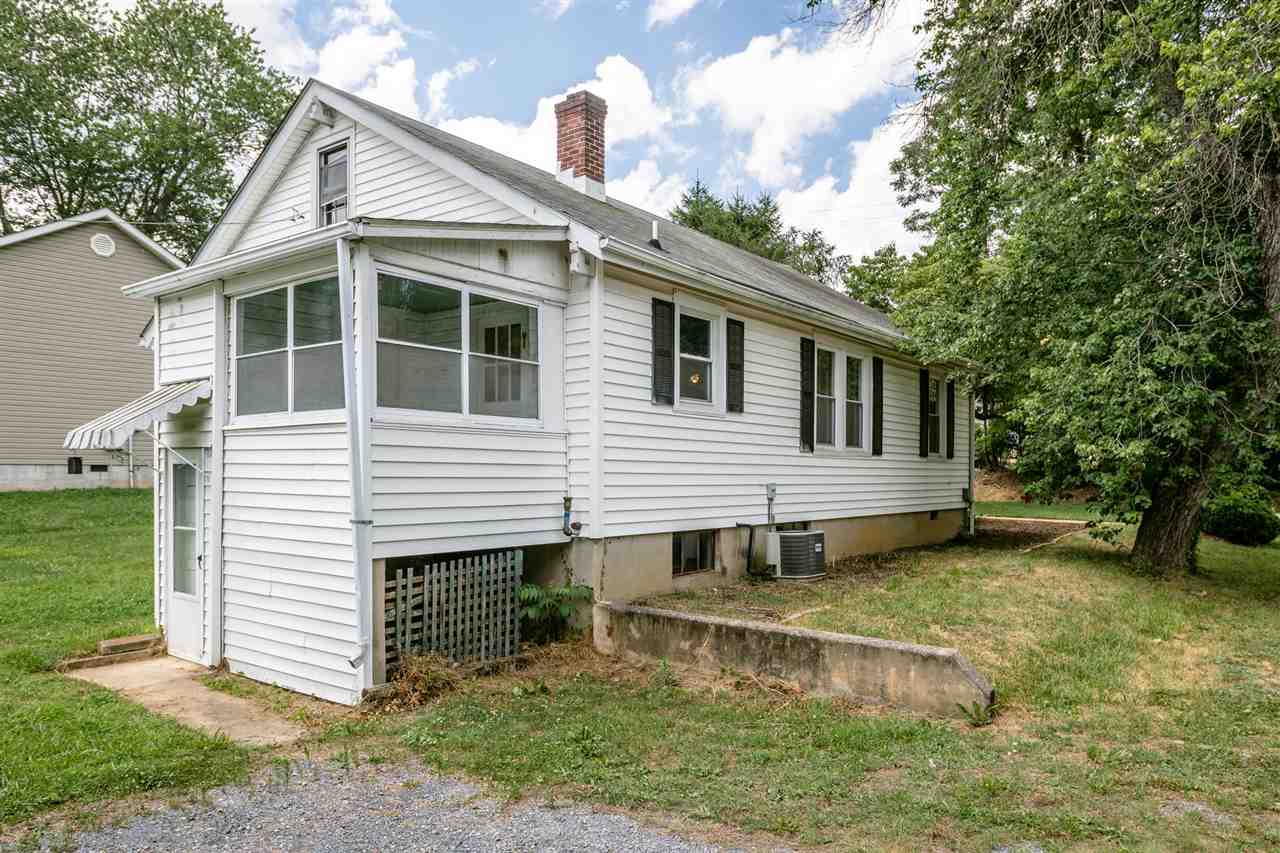 1832 Lyndhurst Road Waynesboro, VA 22980 - Photo 22 of 25 Gallery Image 22