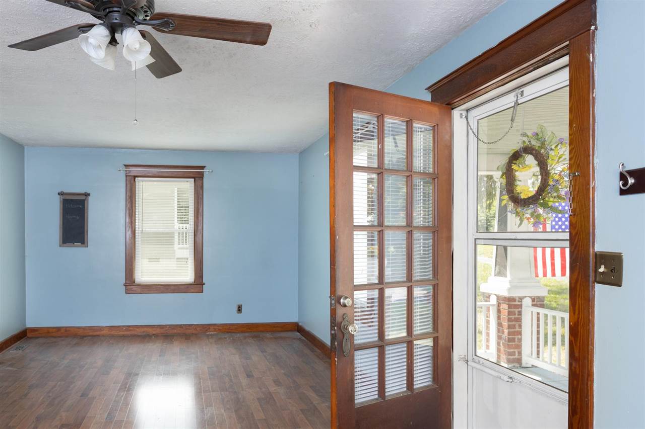 1832 Lyndhurst Road Waynesboro, VA 22980 - Photo 8 of 25 Gallery Image 8