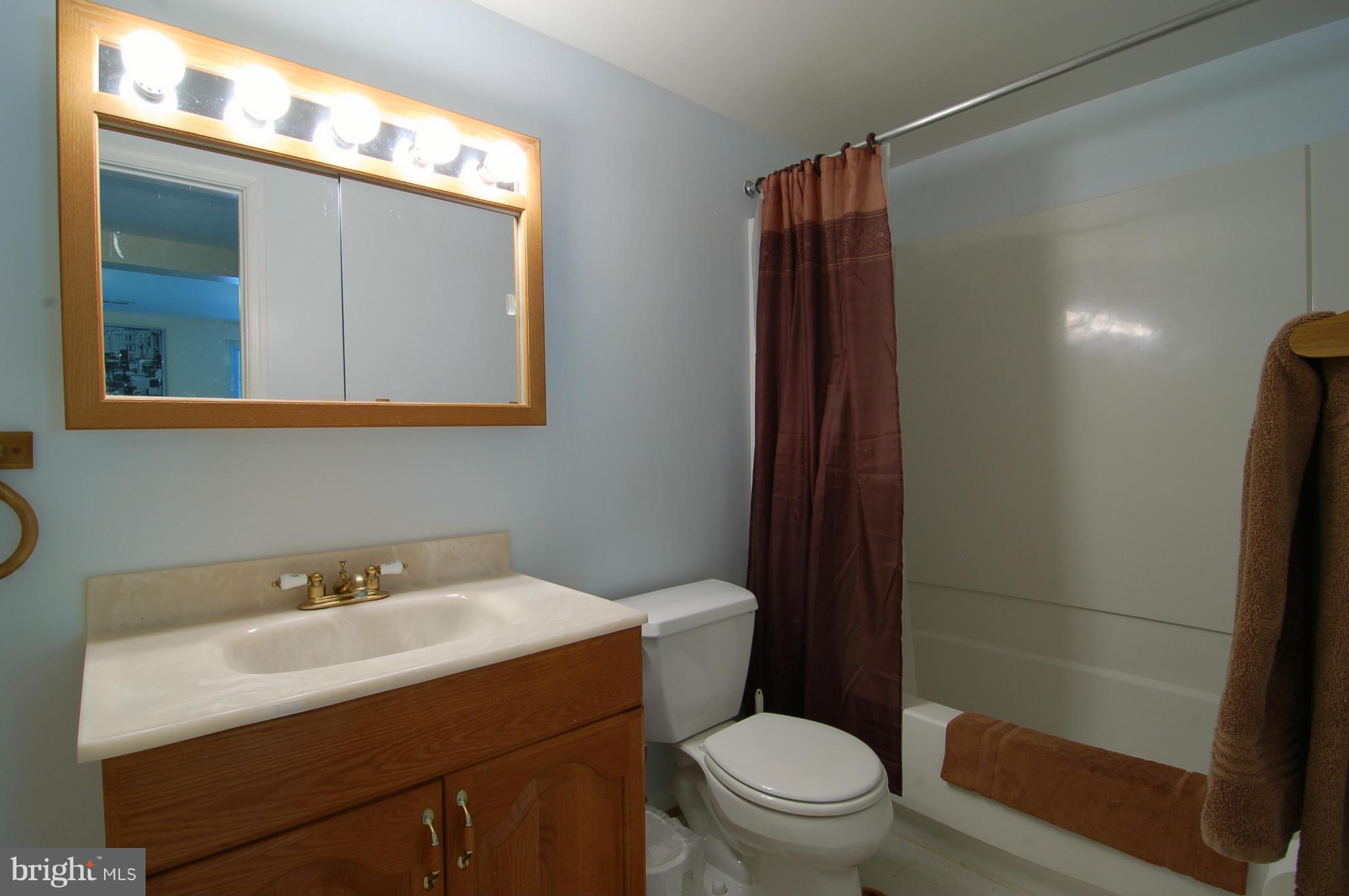 13612 Turnmore Road Silver Spring, MD 20906 - Photo 25 of 30 Bath
